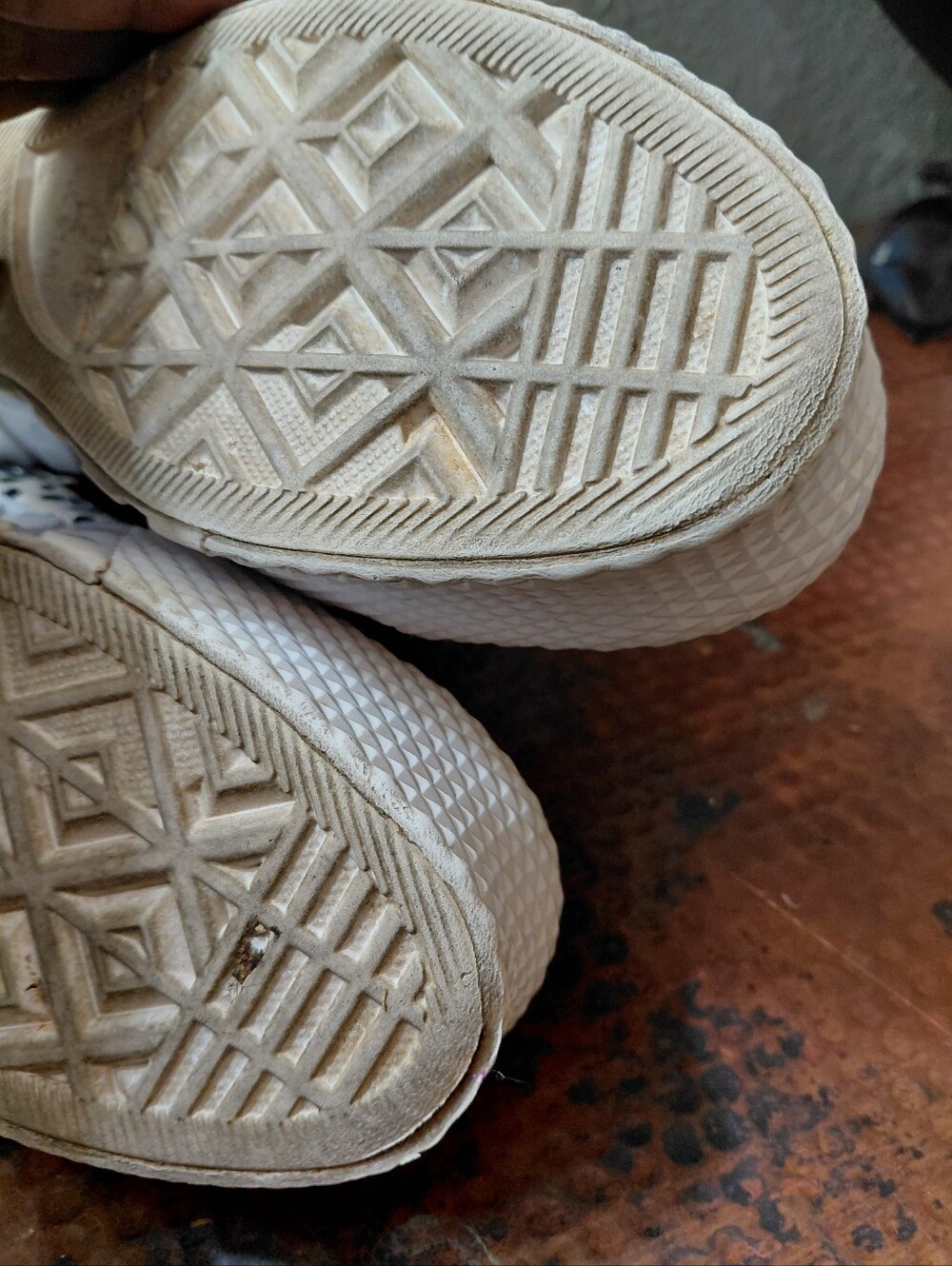 Chuck Taylor All Star Sz. 7 Welcome to the Wild Lift 2X Platform - Picture 13 of 16